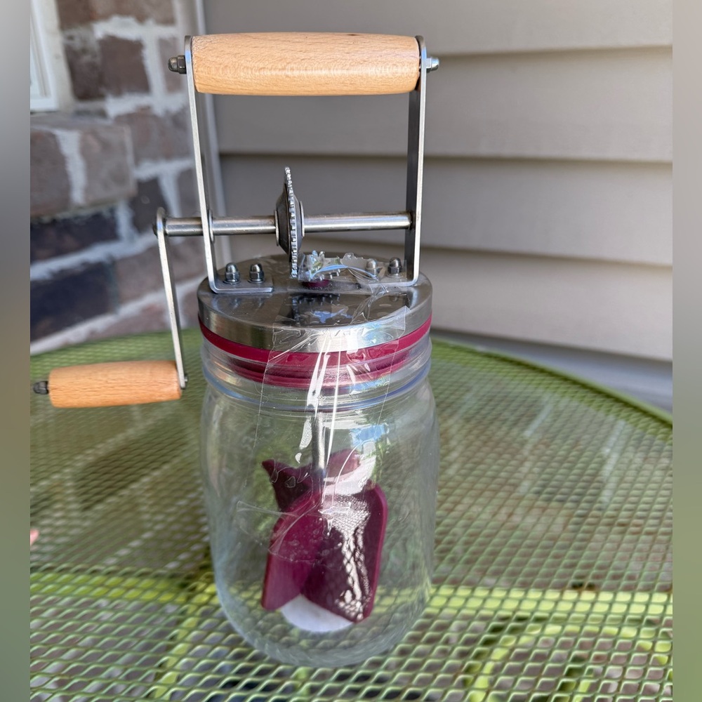 Kilner Glass Butter Churner with Red Accents - Picture 3 of 6